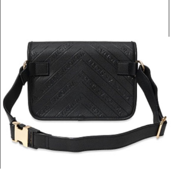 Victoria’s Secret Flap Belt Bag - Picture 2 of 4